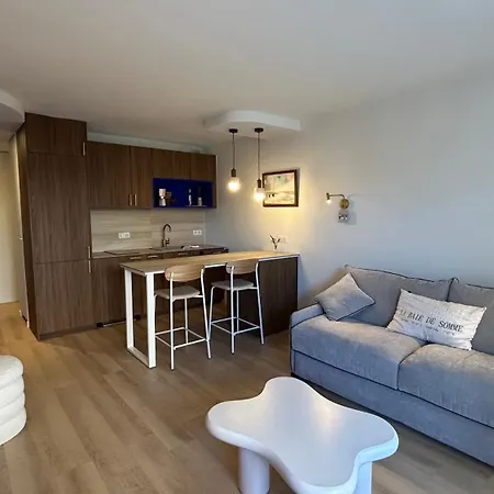 La Maison Bleu شقة فندقية